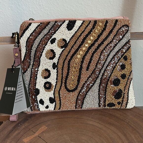 Flowing River Pouch In Brown - Picture 4 of 10